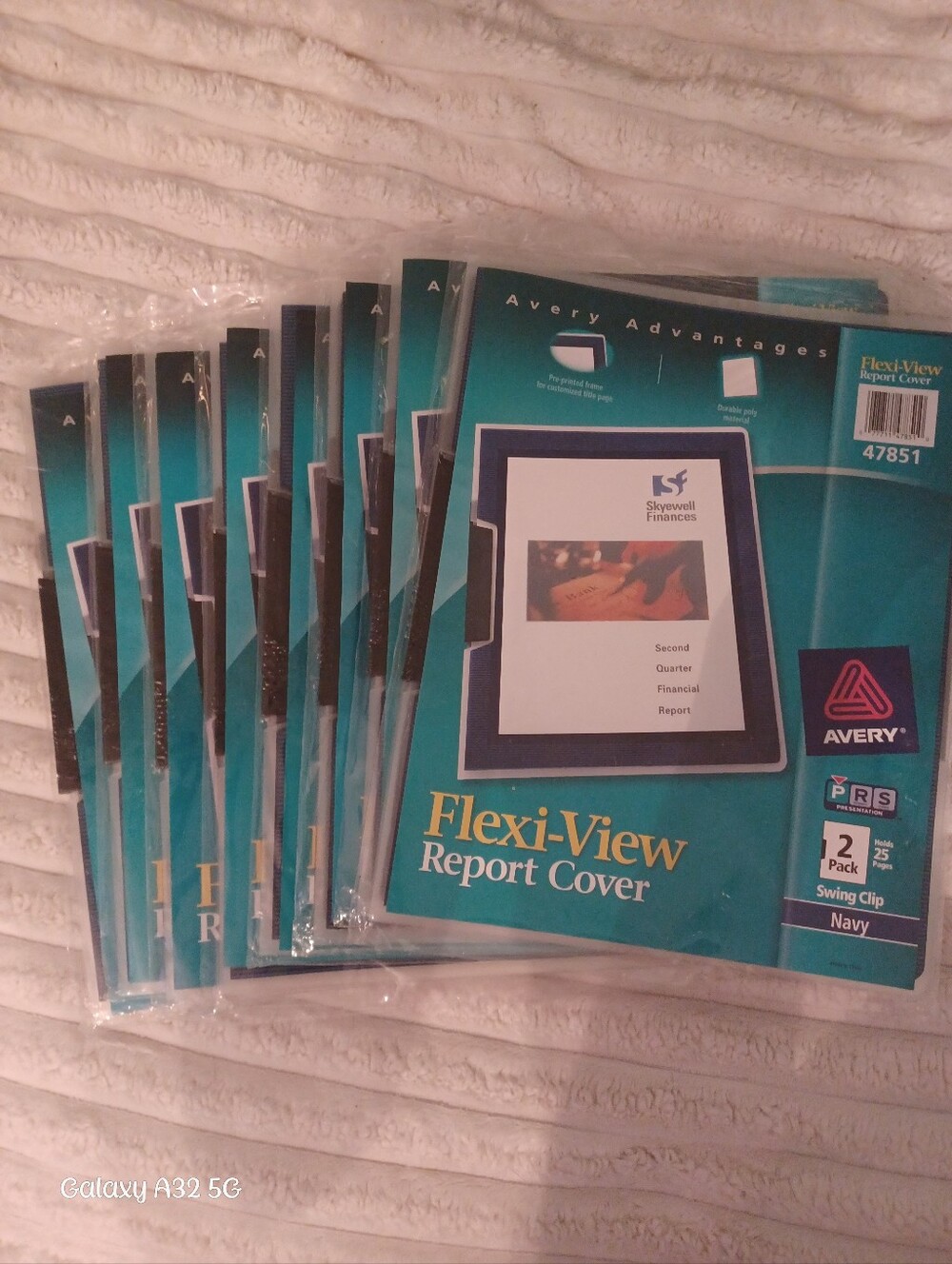 Avery Flexi-View Navy Swing Clip Report Cover, 2 Pack (8 Packages)